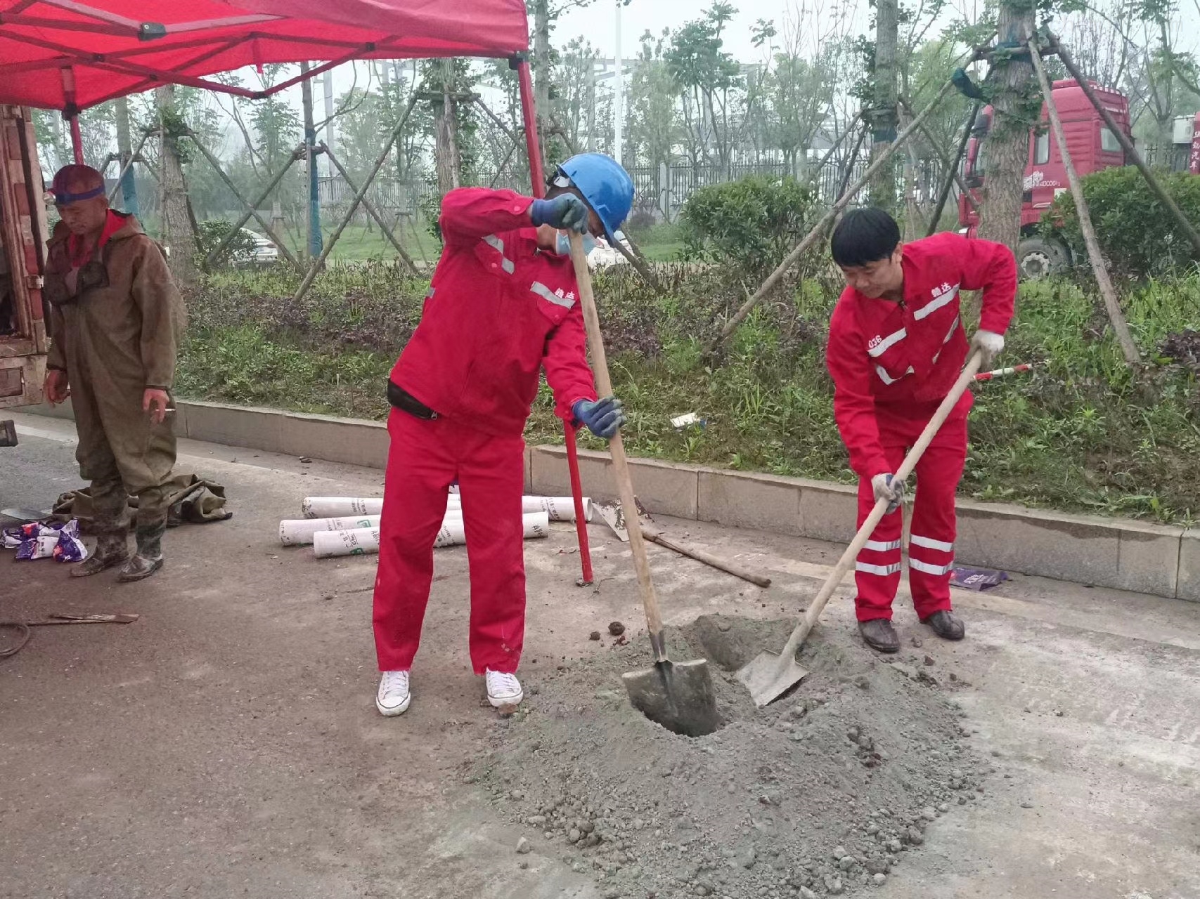 永修管道疏通哪家好】及时进行市政管道清淤